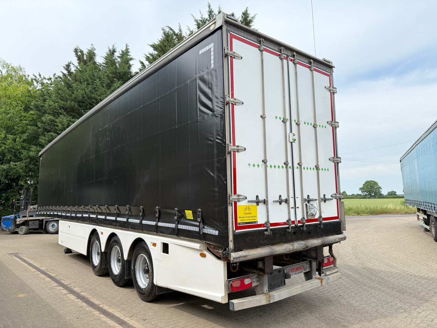 Cartwright Curtainside Trailer