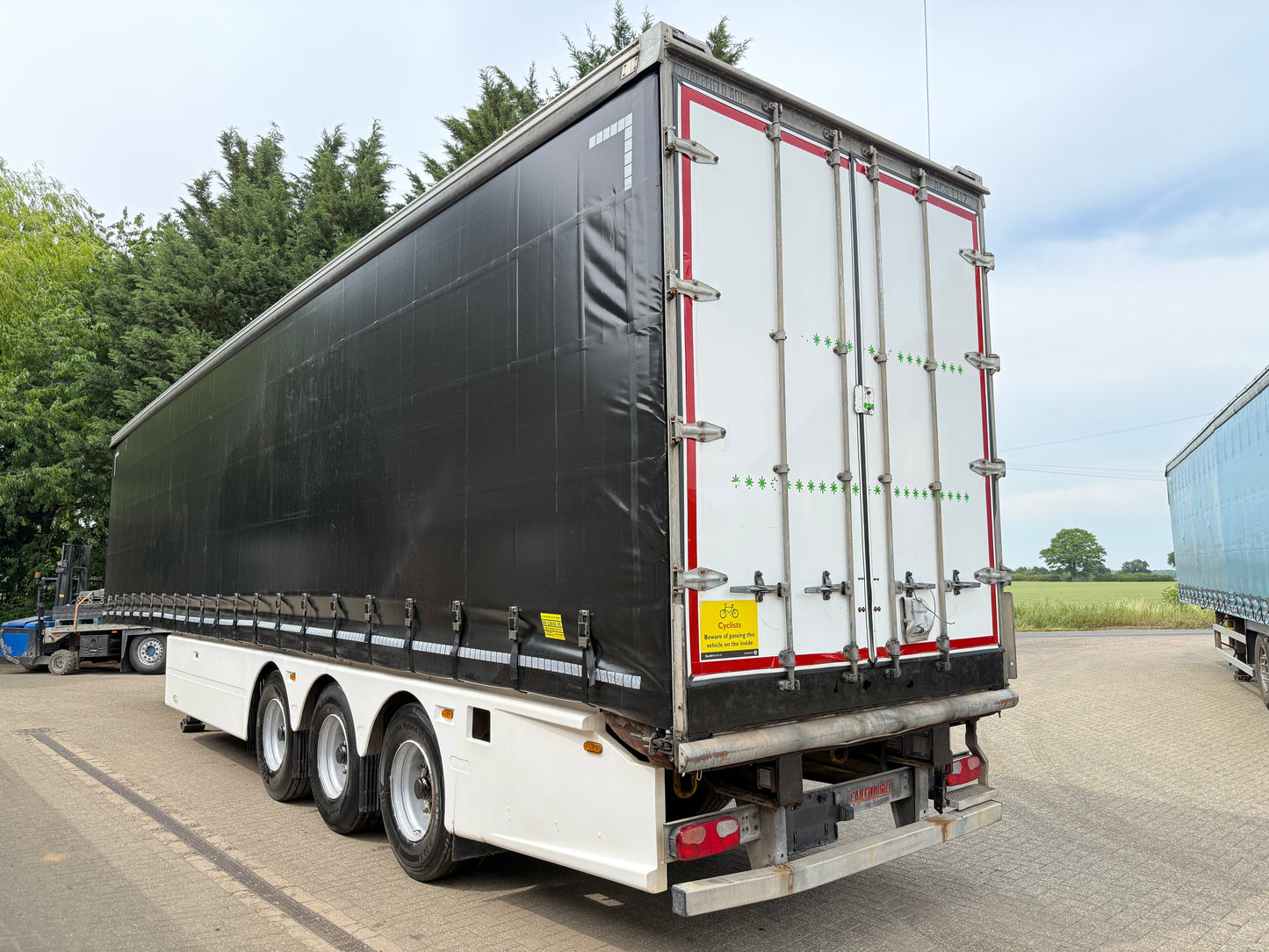 Cartwright Curtainside Trailer
