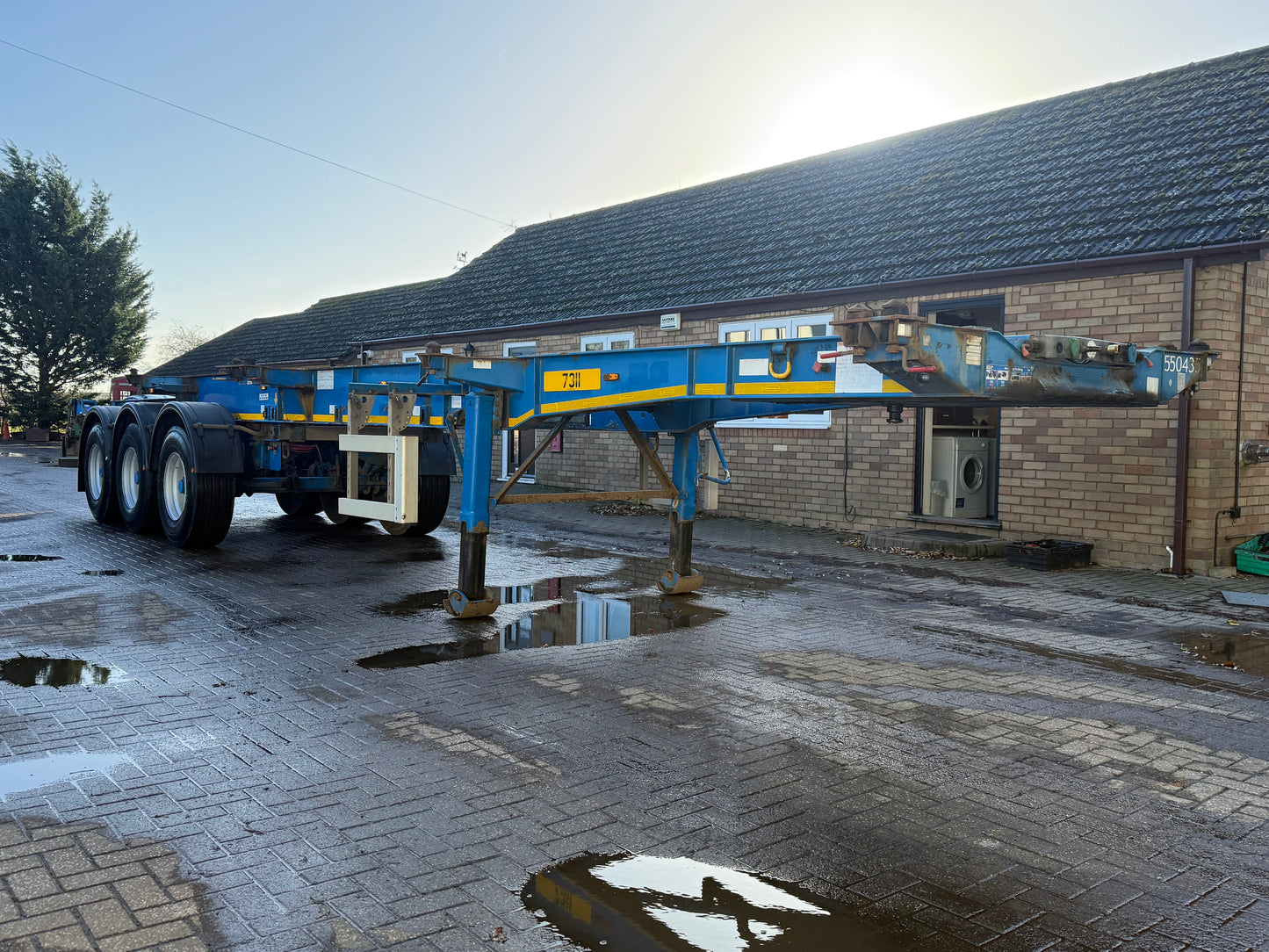 Montracon 2014 Sliding Skelly