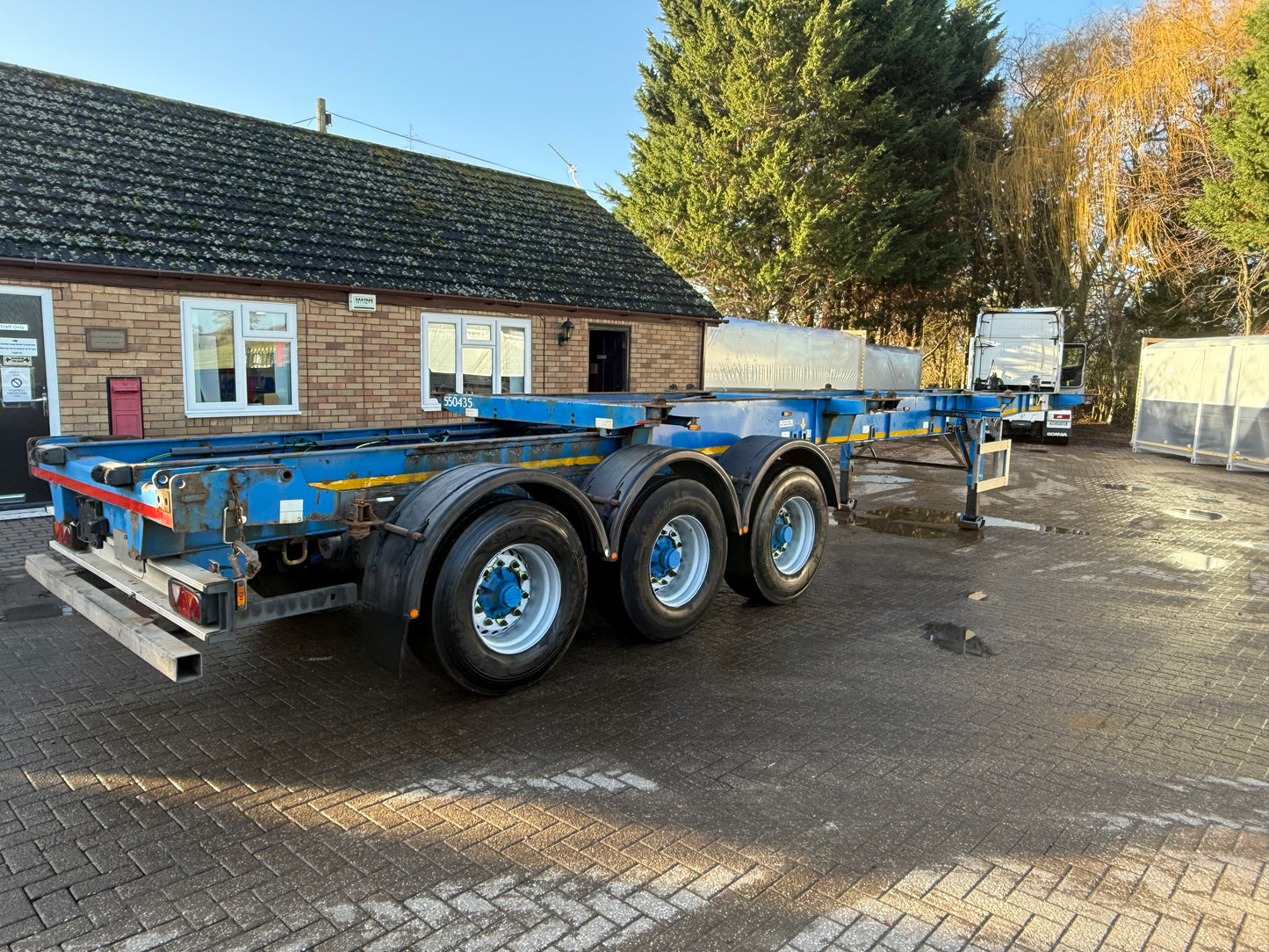 Montracon 2014 Sliding Skelly