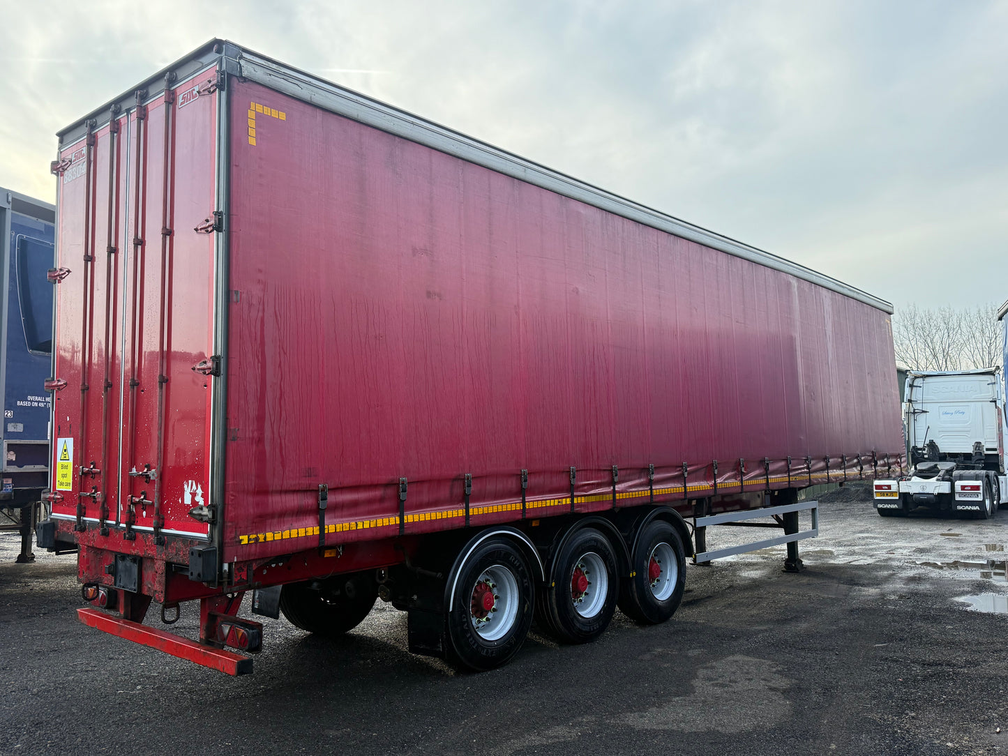 SDC Curtainside Trailer