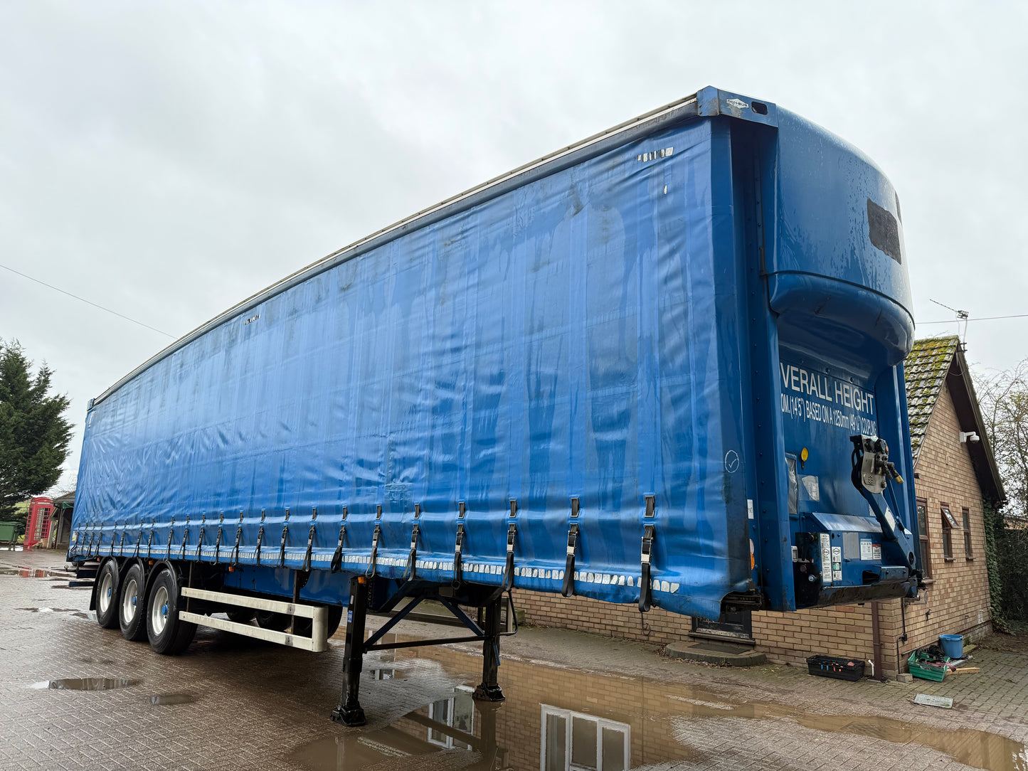 DonBur Curtainside Trailer