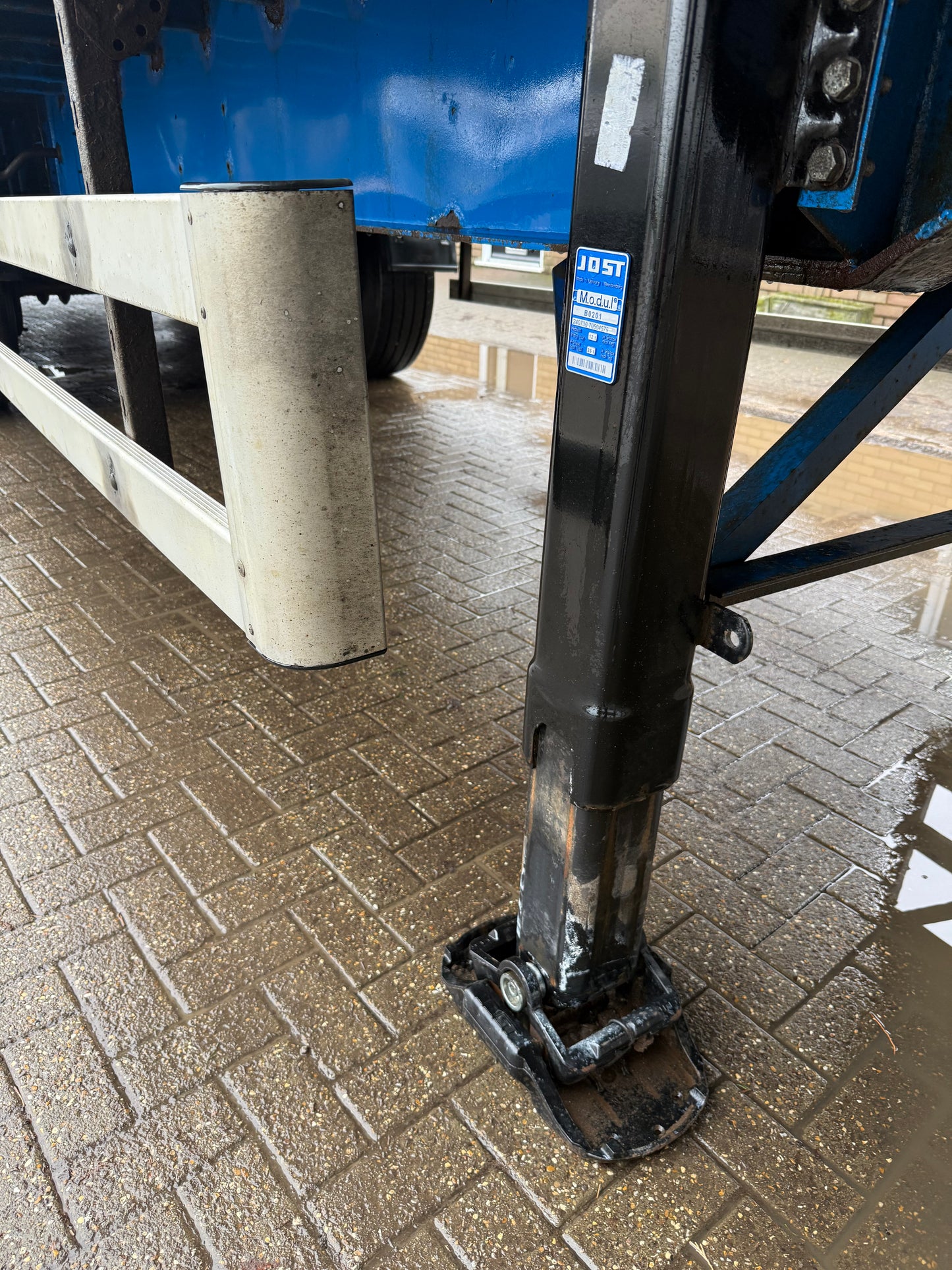 DonBur Curtainside Trailer