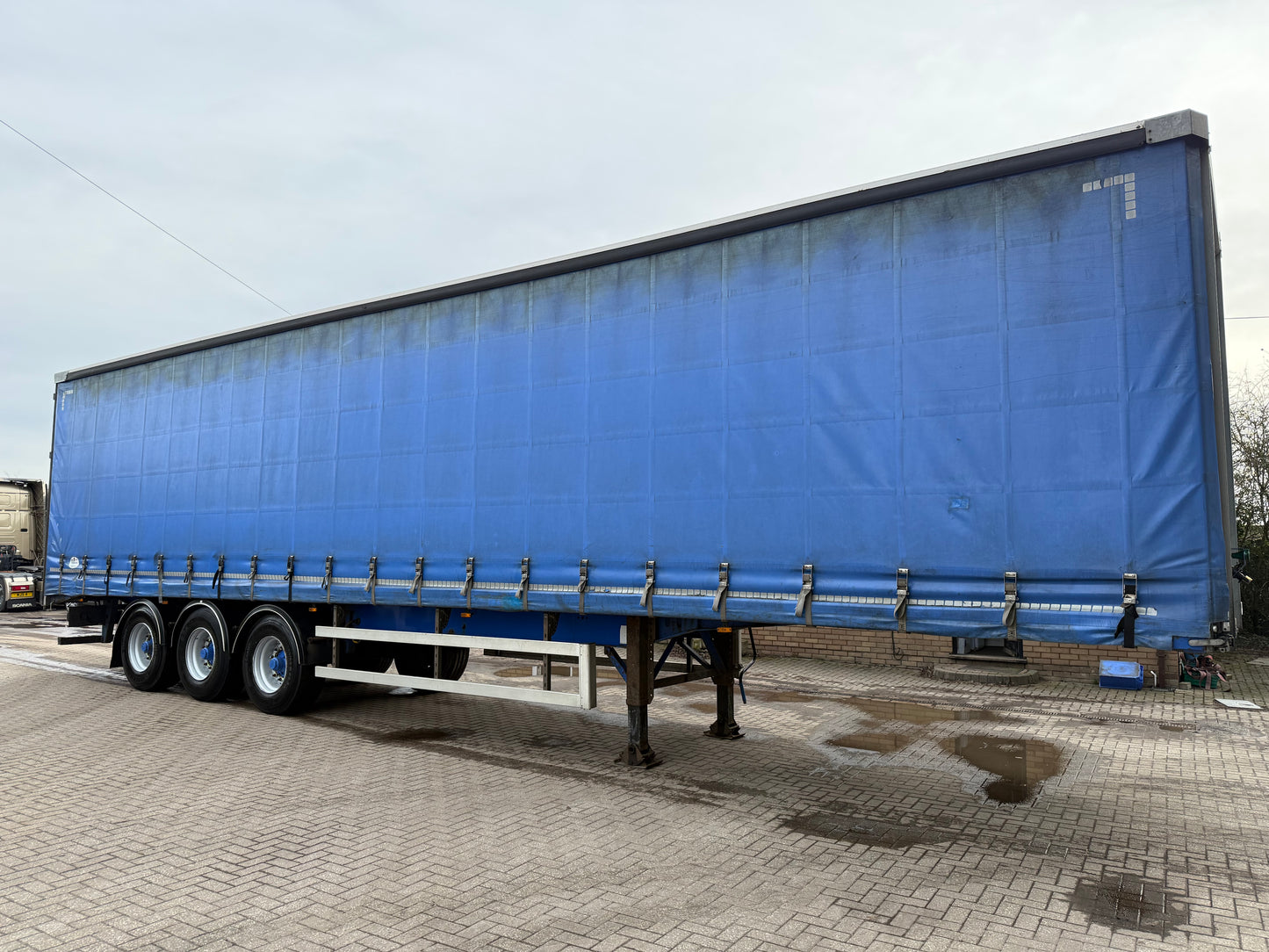 Lawrence David 4.2 2017