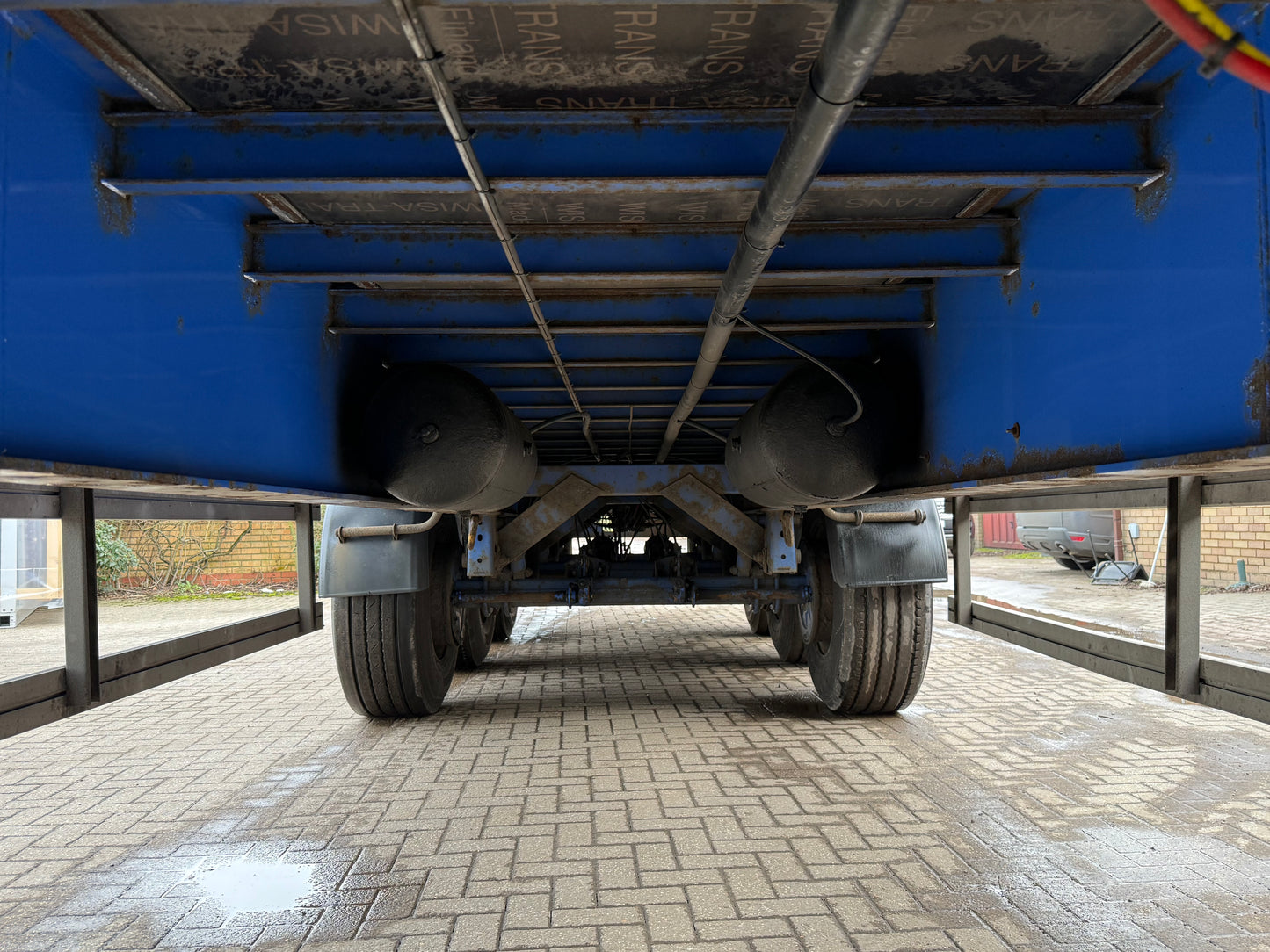 Lawrence David 4.2 2017